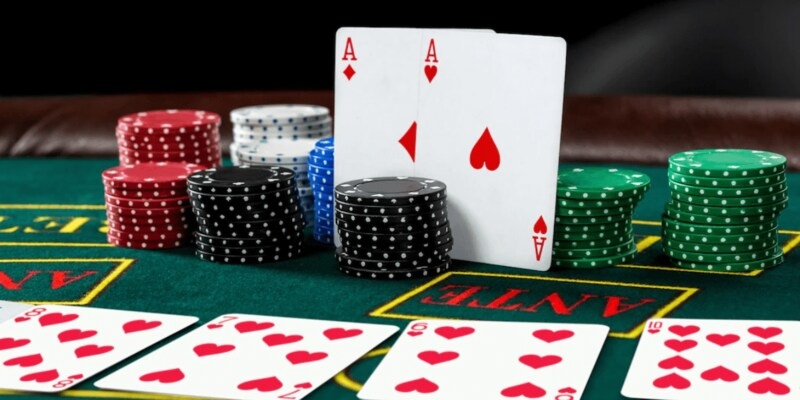 Nắm Rõ Thế Bài Baccarat - Bí Quyết Thắng Cược Cho Bạn 4 Vai trò quan trọng quyết định thắng thua của các thế cược